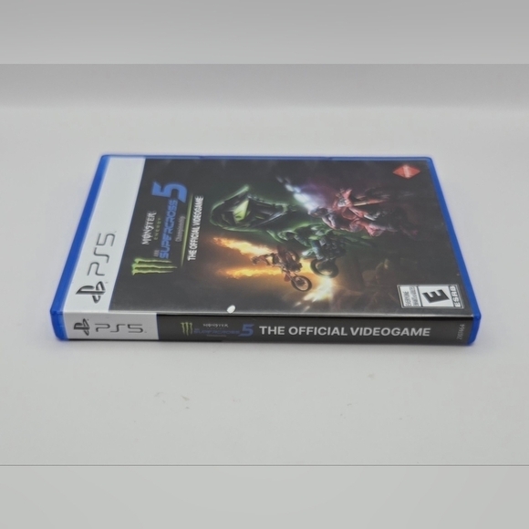 Sony PlayStation Monster Energy Supercross Championship for PS5 - Picture 6 of 9